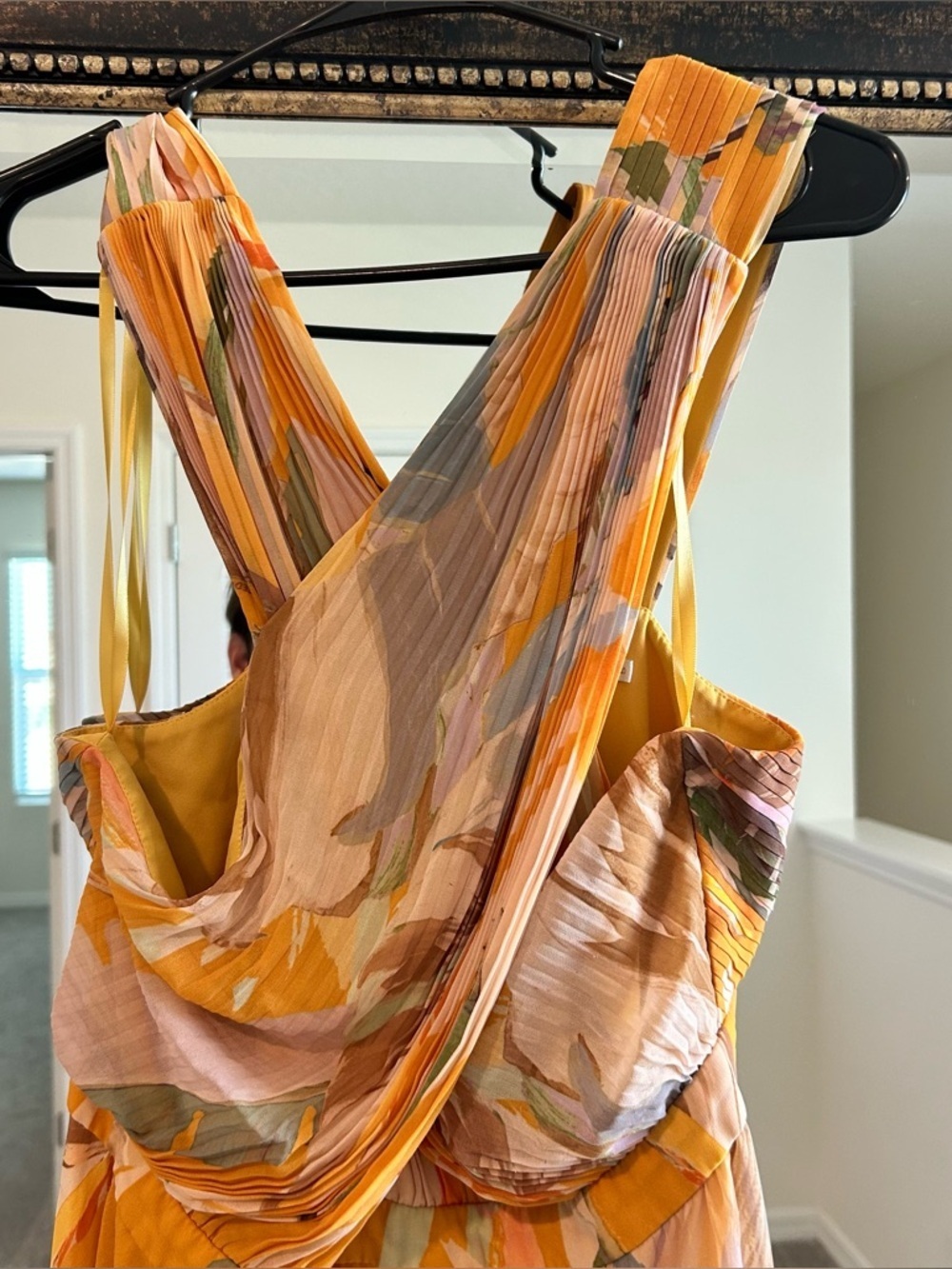 Ted Baker Ansa Pleated Dress
Yellow Floral Maxi Dress with Draped Bodice - Picture 5 of 13